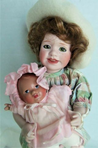 Wendy Lawton 13 " Bertha And Her Baby Doll,  2000,  Le 250 W/ Certificate