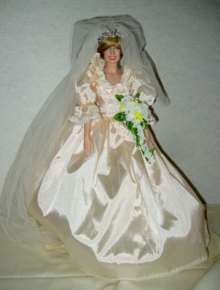 Franklin 16 " Princess Diana Vinyl Portrait Doll W Wedding Dress And Stand