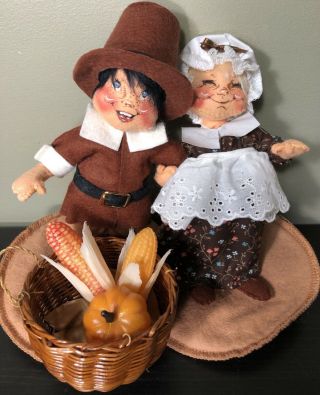 Annalee Dolls Thanksgiving 7” Pilgrim Couple With Basket Holiday Decoration 1989