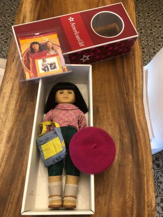 American Girl Ivy Ling 18 Doll Bag,  Beret,  Earrings Book Doll Never Removed
