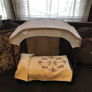 American Girl Doll Caroline Canopy Bed,  Embroidery,  Lace Canopy