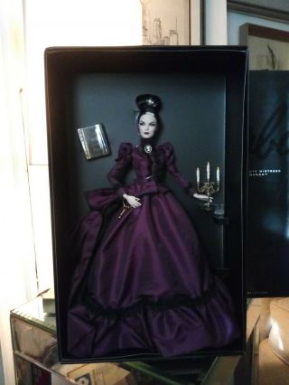 Barbie Haunted Beauty Mistress Of The Manor Gold Label