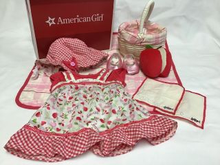 American Girl Bitty Baby Picnic Basket Dress Shoes Blanket Napkins Apple Hat Set