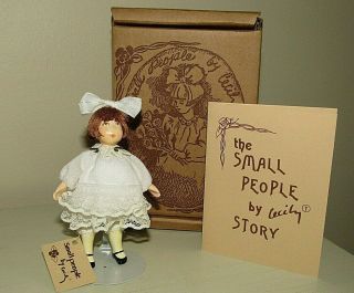 The Small People By Cecily Doll House Miniature Signed W/original Box 1983