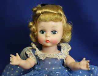 Madame Alexander - Kins Bkw Blonde Doll 