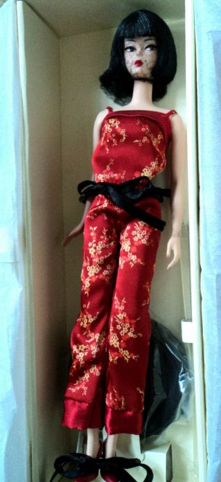 2004 BARBIE SILKSTONE GOLD LABEL CHINOISERIE RED MIDNIGHT IN THE BOX 2