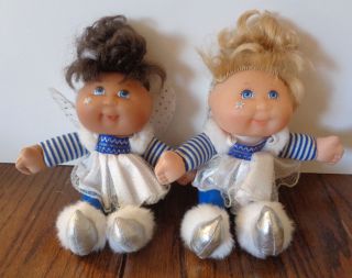 1995 Cabbage Patch Kids 8 " Mini Dolls - - 2 Blue & White Winter Snow Angels