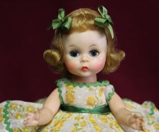 Madame Alexander - Kins Bkw Blonde Doll Tagged Outfit Cutie
