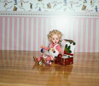 Ooak 1/12 Scale Dollhouse Polymer Clay Art Miniature Girl & Xmas Tree Toys.