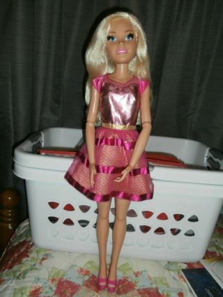 2013 Mattel My Size Best Friend 28 " Barbie Doll