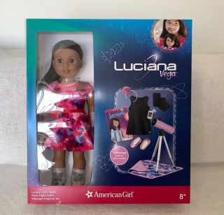 American Girl Luciana Vega Deluxe Set Book Starry Night Outfit Telescope