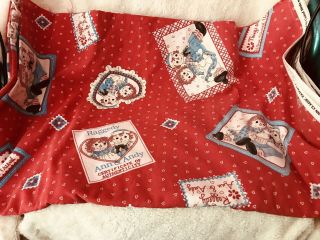 Raggedy Ann And Andy Red Material 46x 106