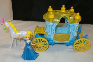 Disney Princess Cinderella Magic Clip Royal Carriage W/ Horse Little Kingdom