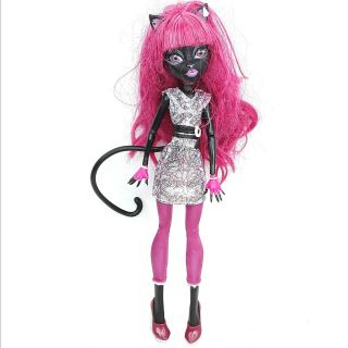 Monster High Doll Toy Catty Noir Cat Pink Hair