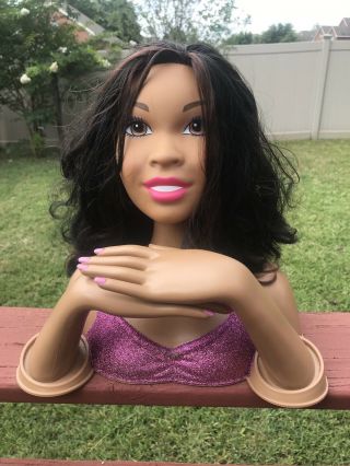 Barbie Style Deluxe Styling Head Brown Long Hair African American. 2