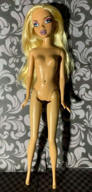 Barbie My Scene Bling Bling Kennedy Doll Blonde Hair Belly Button Ring Stud Nude