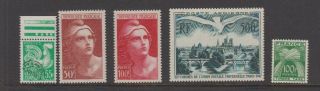 France: 1945 - 59 Complete Nhm Og (no Airs) Inc Taxe/preobliteres