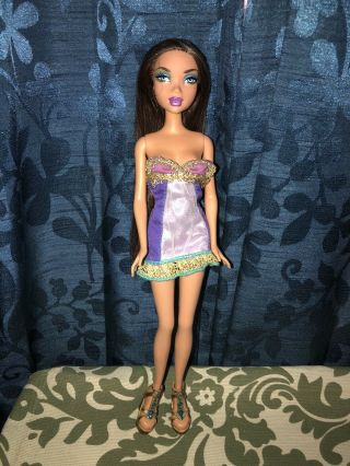 Barbie My Scene Delancey Golden Bling Doll Black Hair By Mattel
