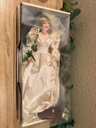Franklin Collector Porcelain Doll Princess Diana Wedding Dress Bride