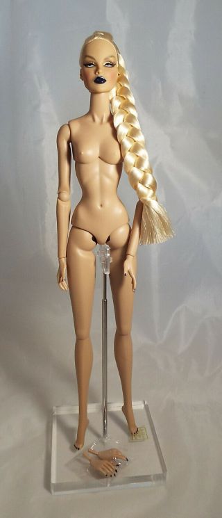 Integrity Beyond This Planet Violaine Doll Nude W Extra Hands