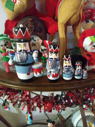 Christmas Holiday Wooden Nesting Dolls,  Matryoshka,  5 Piece Soldier Drummer Boy