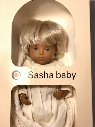 Sasha Serie Baby Doll Gregor Baby Boy Nightdress Blonde Hair 503 W/box Sexed