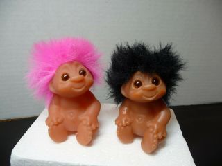 1985 Sitting Baby 3 " Dam Norfin Troll Dolls Black Hair Pink Hair Set 2 Euc