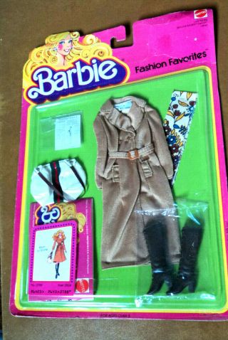 1978 Barbie Fashion Favorites Rain Or Shine 2788 Asst.  2826 Nrfc