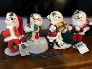 Annalee Doll (christmas Holly Berry Bear,  8 "),  Santa Bears