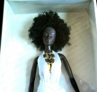 2004 Barbie Gold Label Nichelle Model Of The Moment Nrfb