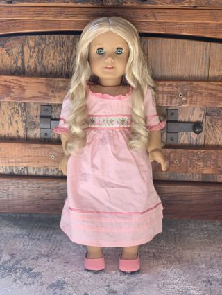 American Girl Caroline 18 " Doll - Outfit Plus Birthday Dress And Shoes