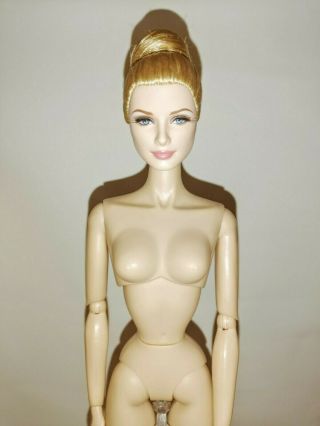 Grace Kelly The Bride Gold Label Nude Silkstone Barbie Doll / Fashion Royalty