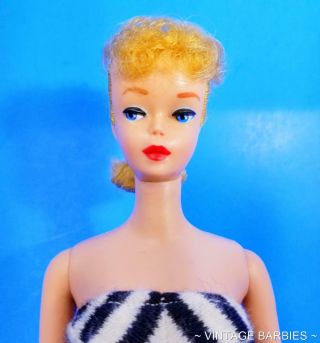 Pretty Blond Ponytail Barbie Doll 850 W/ Oss Minty - Vintage 1960 