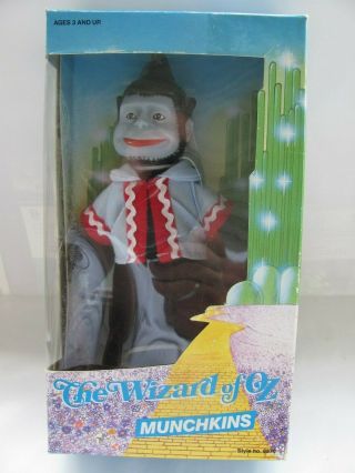 1988 Turner Entertainment " Wizard Of Oz  Munchkins " Wicked Witch Flying Monkey