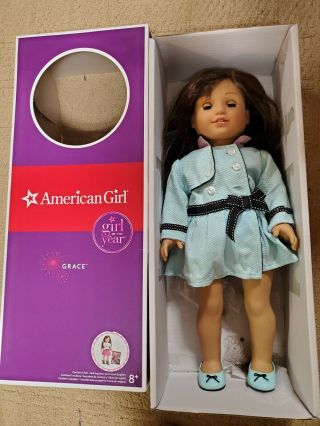 American Girl Grace Thomas - Doll Of The Yr 2015 - With Outfits/suitcase/luggage