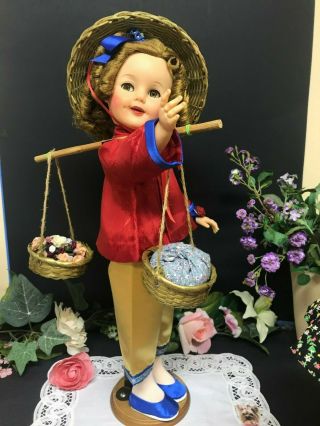 : 19 " Ideal Shirley Temple Doll In Stowaway Chinese Danbury Outfit