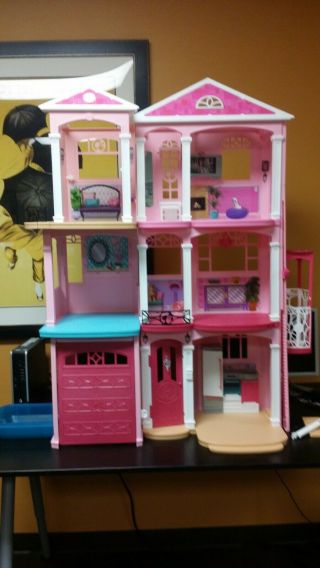 Barbie Dream House 3 Story With Elevator/Garage/Pool PLUS Barbies and clothes 2