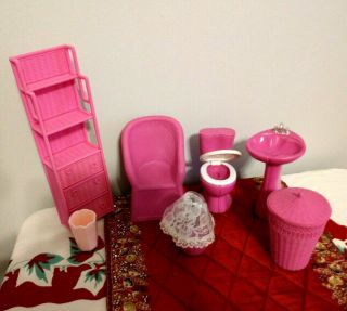 Mattel 1985 Barbie Furniture Pink Beverly Hills Bath Boutique Toilet Sink