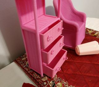Mattel 1985 Barbie furniture pink Beverly Hills bath boutique Toilet Sink 3