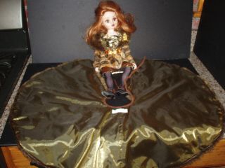 Madame Alexander 21 " Doll Fully Dressed W Fur Cape Coat Cissy Milan 1998