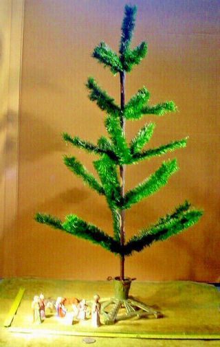 Dollhouse Christmas Tree With Paper Leafs And Crib Holy Couple Jesus High70 Inch