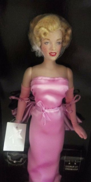Franklin Marilyn Monroe 16 " Portrait Porcelain Doll