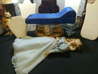 Sleeping Beauty Porcelain Doll From Franklin Heirloom W Chase 21 "