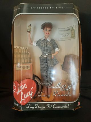 1997 Mattel I Love Lucy Does A T.  V.  Commercial Barbie Doll Nrfb