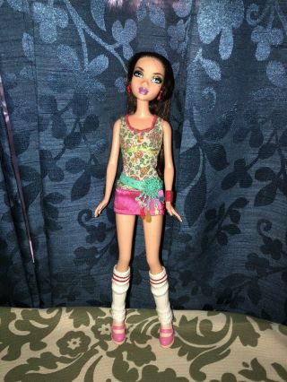 Barbie My Scene Delancey Fashion Cuties Doll Black Hair By Mattel
