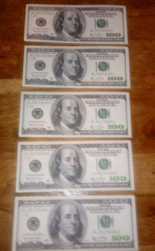 5 $100 Notes Consecutive Serial Numbers One Hundred Dollar 2006 Crisp/unc (gold)