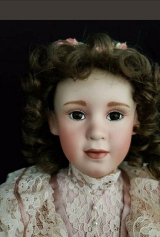 Limited Edition Porcelain Dolls " Mary Elizabeth And Her Jumeau "