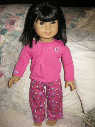 18 " American Girl Doll Asian Ivy Ling Short Black Hair W/bangs,  Clothes