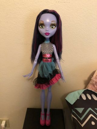 28 Inch Monster High Doll Voltageous Ghoul