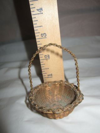 Small Copper Wire Basket for Doll House or Curio 3